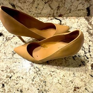 Tan stiletto high heels Size 7.5